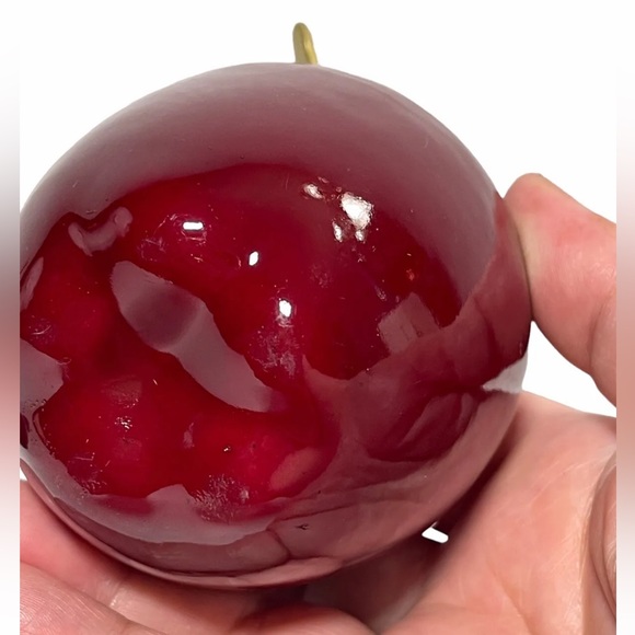 life size red glossy faux apples with brass stem and leaf lot of 3 - Picture 3 of 8